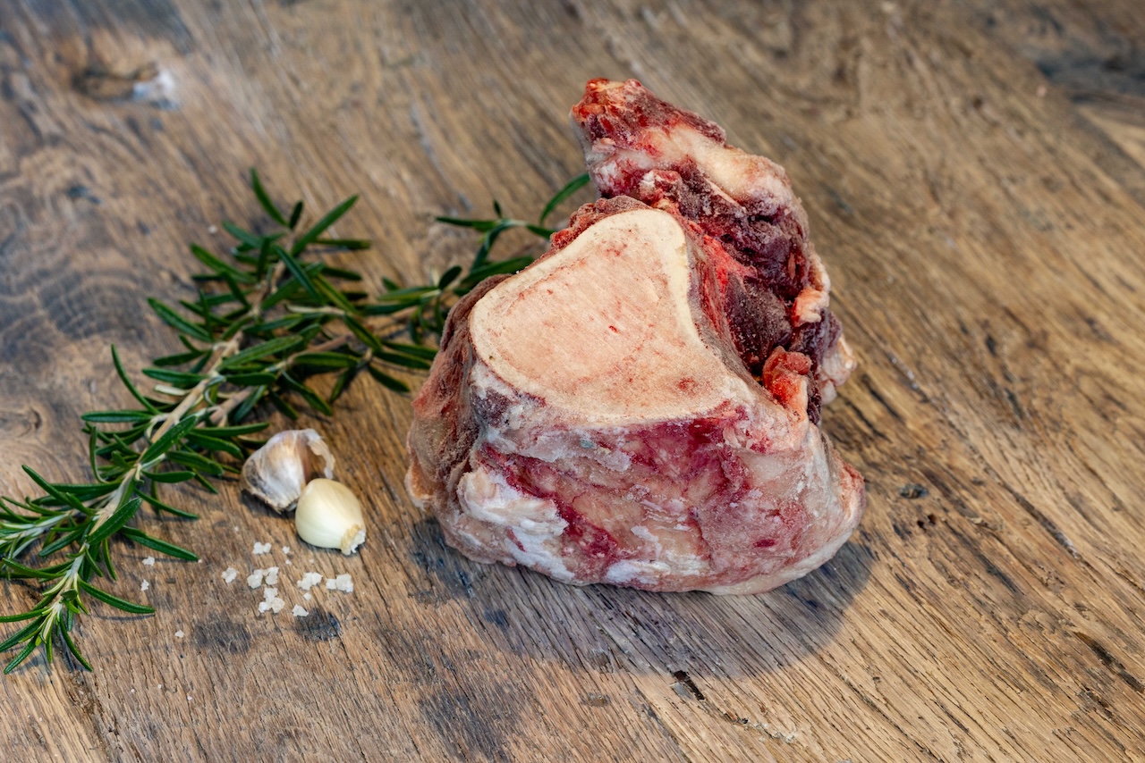 Biologische bouillonbotten van Black Angus rund – Woudstra’s Pleats Friesland