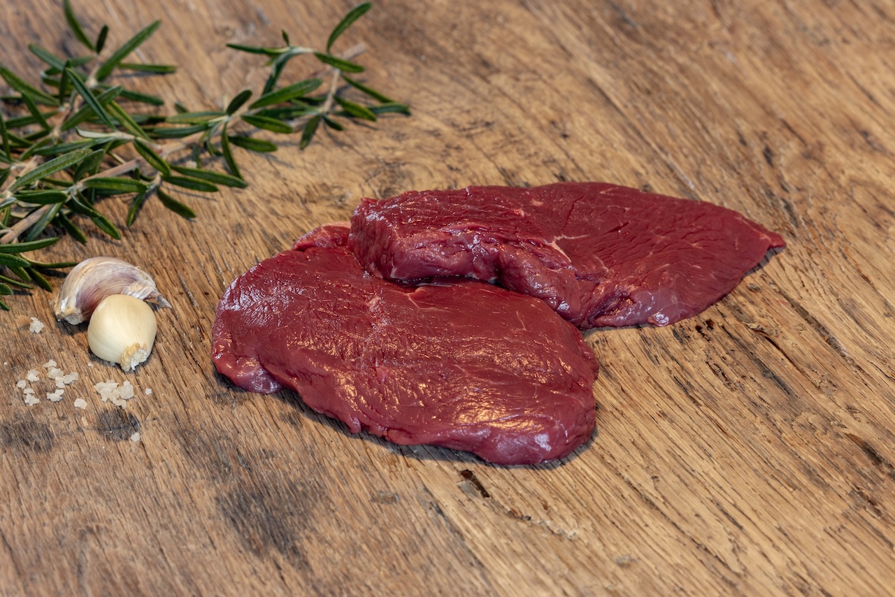 Biologische bieflappen van Black Angus rund – Woudstra’s Pleats Friesland