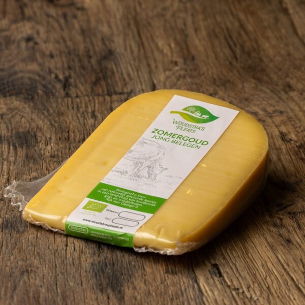 Biologische jong belegen kaas 500 gram – Zomergoud Woudstra’s Pleats Friesland